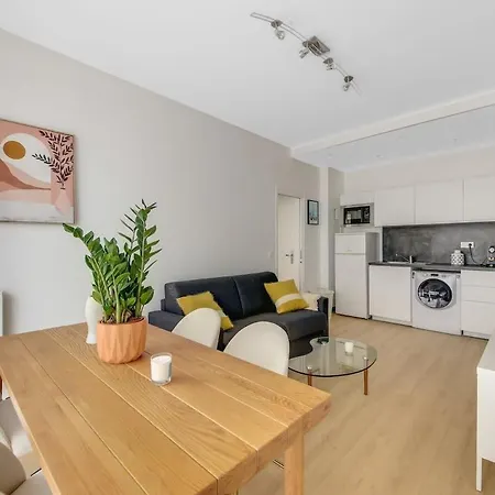 Charming Near Eiffel Tower 2br Ii 아파트